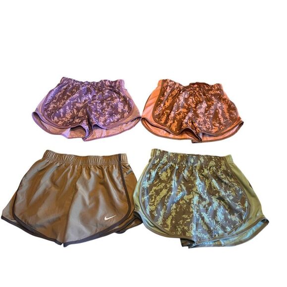 4 Nike woman’s XS Dri-Fit Running Run Shorts purple green hiking outdoors New - Picture 1 of 5